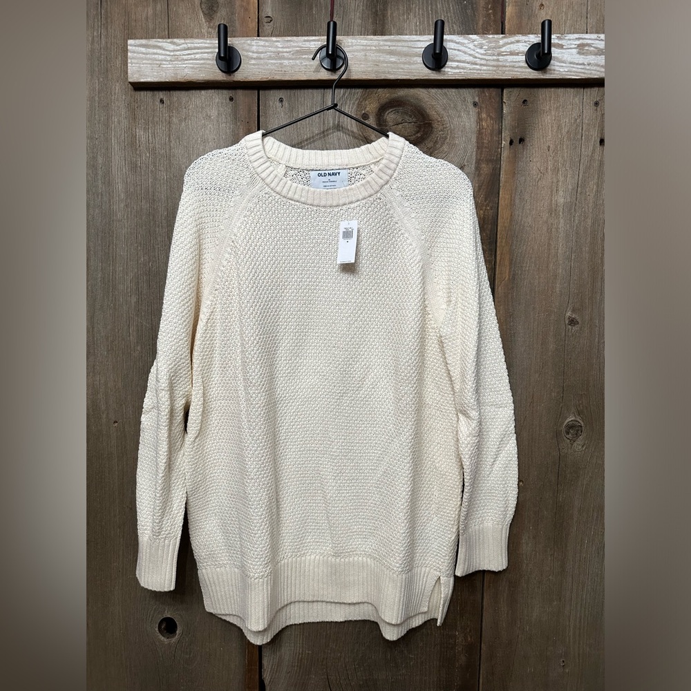 Old Navy Stitchy Pullover Sweater in Cream Size Medium Women’s